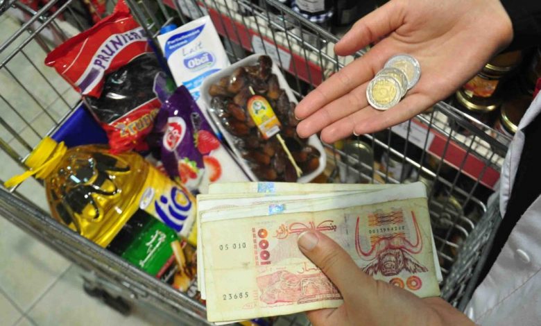 وزير الفلاحة يعد بتموين السوق بالمنتجات الغذائية بأسعار في متناول المواطن